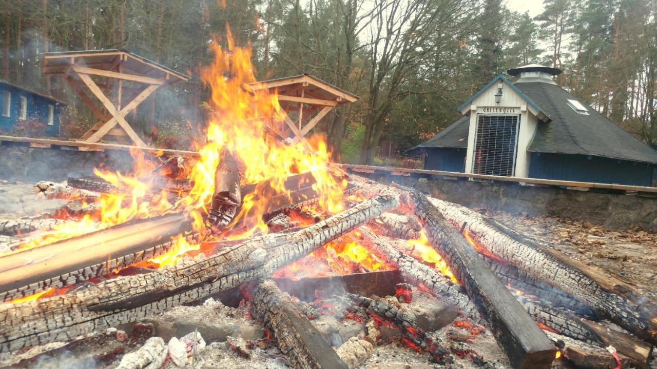 Martas Gaestehaeuser Gross Vaeter See Templin Eksteriør bilde